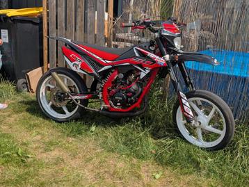 Beta rr 86cc beschikbaar voor biedingen