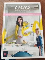 Kookboek Liens lichte klassiekers - Lien Willaert, Zo goed als nieuw, Ophalen