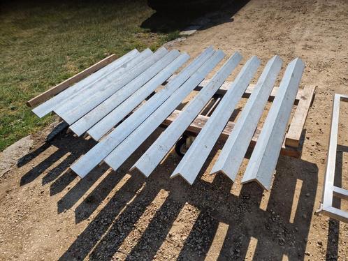 Gegalvaniseerde metalen L profielen 100 x 100 x 10 mm, nieuw, Doe-het-zelf en Bouw, Plinten en Afwerking, Nieuw, Ophalen of Verzenden