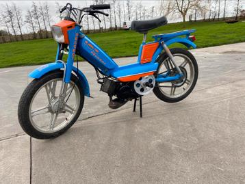 Peugeot 103 beschikbaar voor biedingen