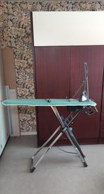 strijkplank met strijkijzer LauraStar Magic, all-in-one, Elektronische apparatuur, Strijkijzers en Strijkplanken, Ophalen, Zo goed als nieuw