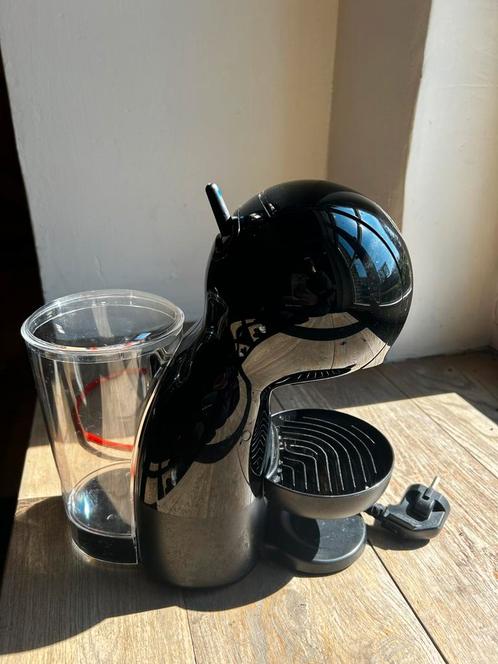 Nescafé Dolce Gusto Krups Piccolo XS, Elektronische apparatuur, Koffiezetapparaten, Zo goed als nieuw, Koffiepads en cups, Overige modellen