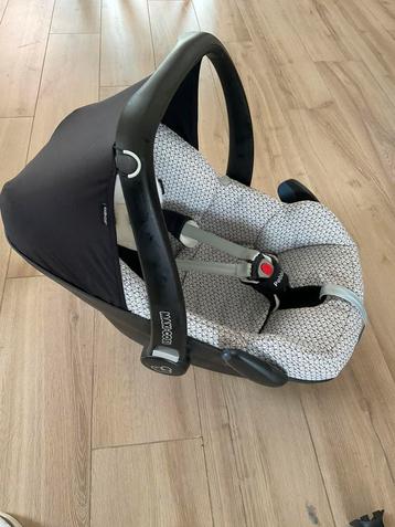 Maxi cosi pebble autostoel 0+ graphic crystal beschikbaar voor biedingen