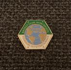 PIN - BASKET CLUB MONTBRISON - BASKETBAL - BASKETBALL, Verzamelen, Verzenden, Gebruikt, Sport, Speldje of Pin