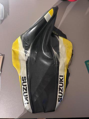 originele zadelhoes voor suzuki rmx50 beschikbaar voor biedingen