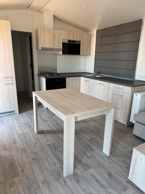 Stacaravan merk Lark te koop, Caravans en Kamperen, Caravans, Particulier, Koelkast, Ophalen of Verzenden