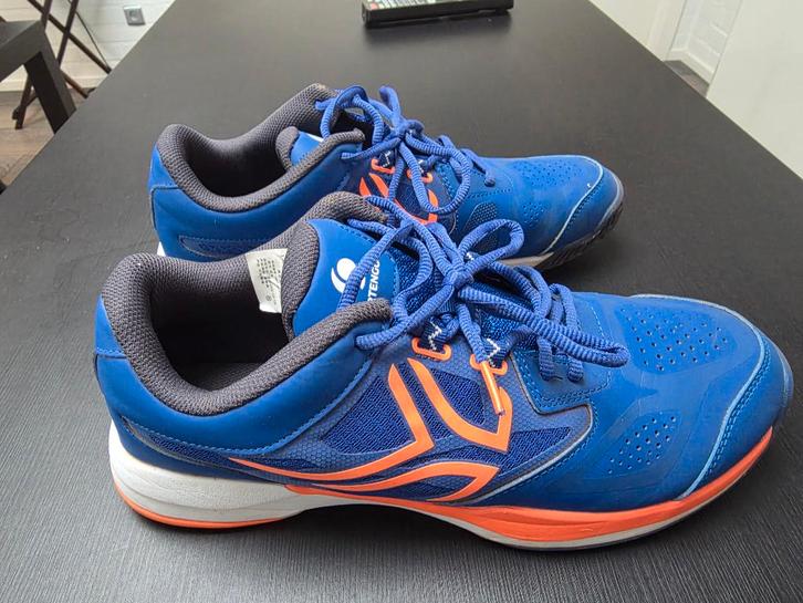 Tennis schoenen (1x gebruikt) - Maat 45, Sport en Fitness, Tennis, Nieuw, Schoenen, Overige merken, Ophalen