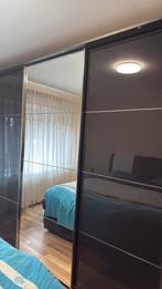 Moderne kast, Huis en Inrichting, Ophalen, Zo goed als nieuw