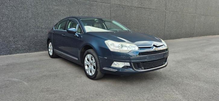 Citroën C5 EXCLUSIVE

*AUTOMAAT*, Auto's, Citroën, Bedrijf, Te koop, C5, ABS, Airbags, Airconditioning, Alarm, Bluetooth, Boordcomputer