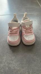 Basket nike bebe taille 19,5, Enfants & Bébés, Vêtements de bébé | Chaussures & Chaussettes, Enlèvement ou Envoi, Comme neuf