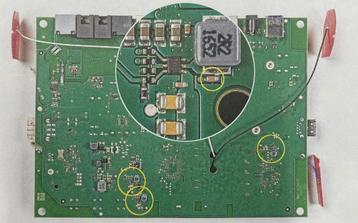 AVM Fritzbox 7590 Herstelling (Condensator 1uF) beschikbaar voor biedingen