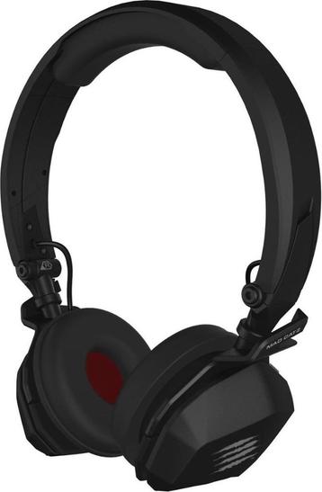 Mad catz F. R. E. Q. M wireless gaming headset