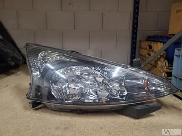 Mitsubishi Grandis 2004 -2010 koplamp rechts nette staat 200 beschikbaar voor biedingen