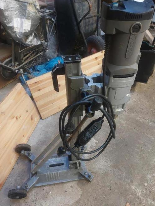 Carat diamantboormachine boormotor A-2510 en boorstatief S-3, Doe-het-zelf en Bouw, Gereedschap | Boormachines, Zo goed als nieuw