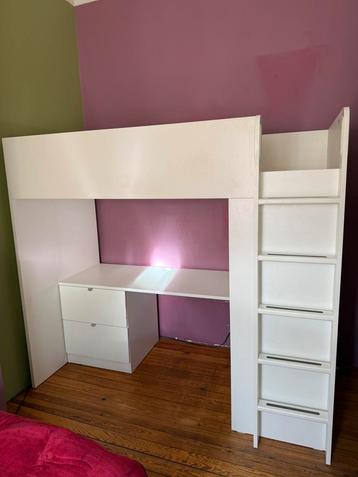SMASTAD van Ikea verkocht voor een prijs van 530€, exclusief beschikbaar voor biedingen