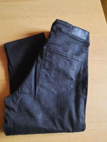 Jeans dames Esprit zwart W29/L34 disponible aux enchères