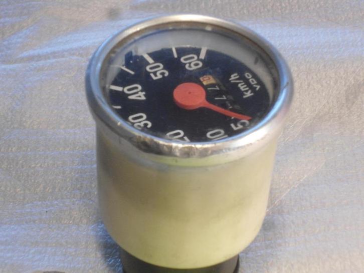 Honda camino : originele vdo met bluts in bovenring, Fietsen en Brommers, Brommeronderdelen | Oldtimers, Gebruikt, Overige merken