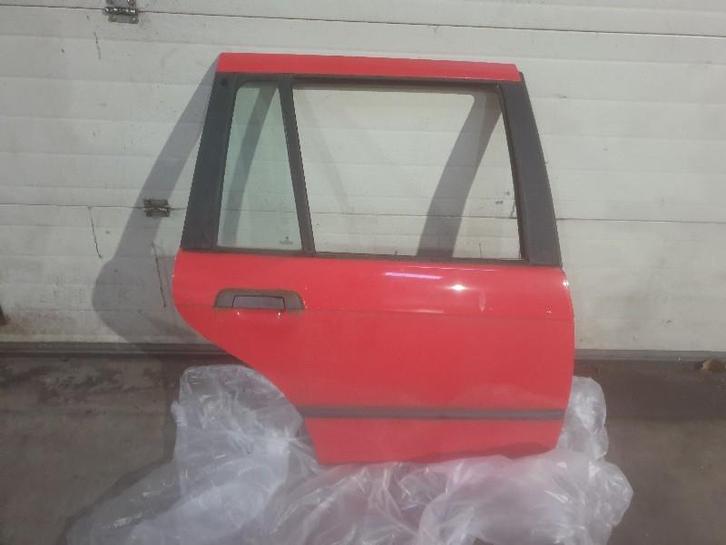 PORTIER RECHTS ACHTER BMW 3 serie Touring (E36 / 3), Auto-onderdelen, Carrosserie, Deur, BMW, Achter, Rechts, Gebruikt