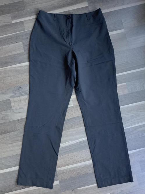 Maison 1.2.3, fijne zomer broek, 38/40, Kleding | Dames, Broeken en Pantalons, Zo goed als nieuw, Maat 38/40 (M), Zwart, Lang