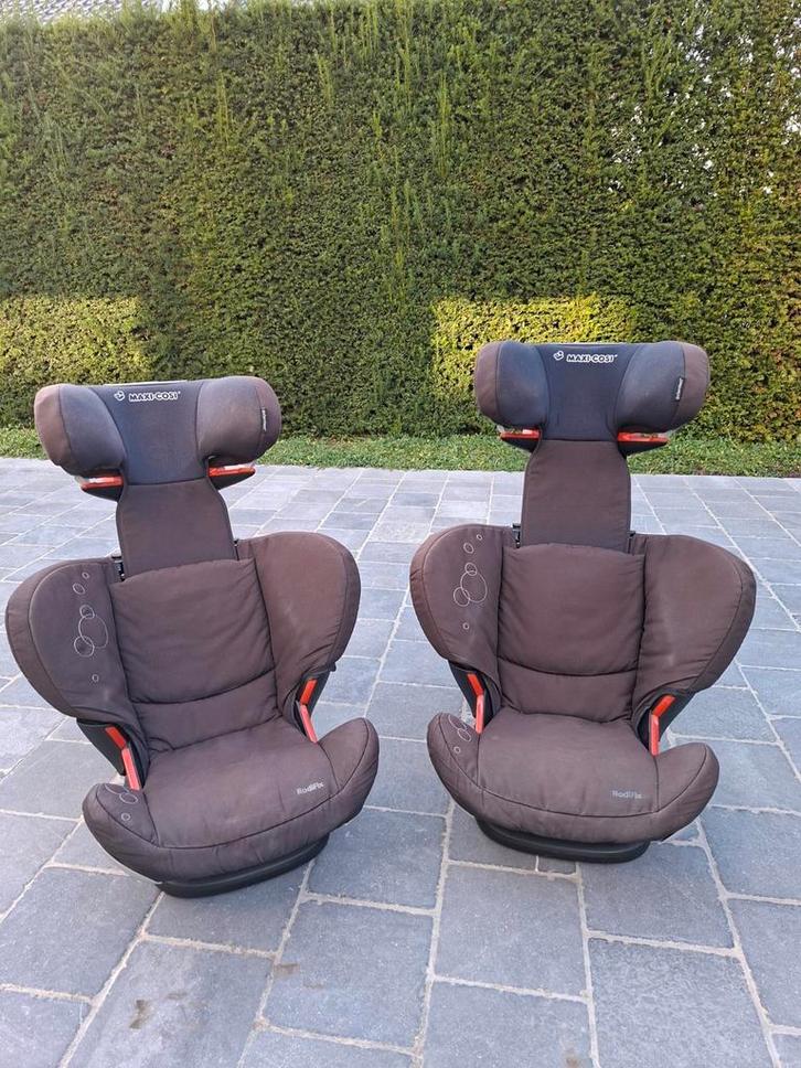 2 autostoelen Rodifix, Kinderen en Baby's, Autostoeltjes, Gebruikt, Maxi-Cosi, 15 t/m 36 kg, Isofix, Verstelbare rugleuning, Slaapstand