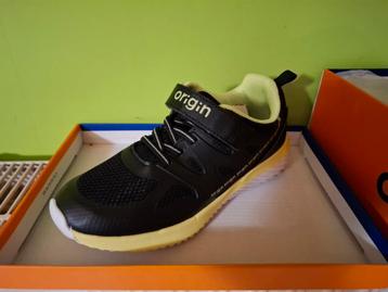 Sneakers Origin, maat 35, nieuw (niet uit de doos geweest) beschikbaar voor biedingen