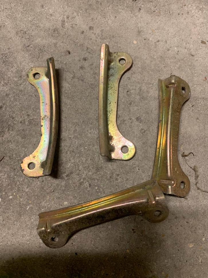 Fuxation feu arriere bmw e30, Autos : Pièces & Accessoires, Éclairage, BMW, Enlèvement ou Envoi