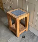 Bijzettafel in massief hout 40x40xh60cm met stenen inleg, Ophalen, Gebruikt, Hout