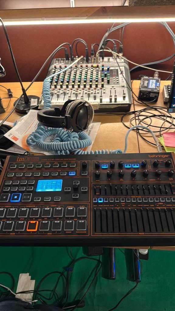 Behringer LM Drum, Muziek en Instrumenten, Drumcomputers, Zo goed als nieuw, Ophalen of Verzenden