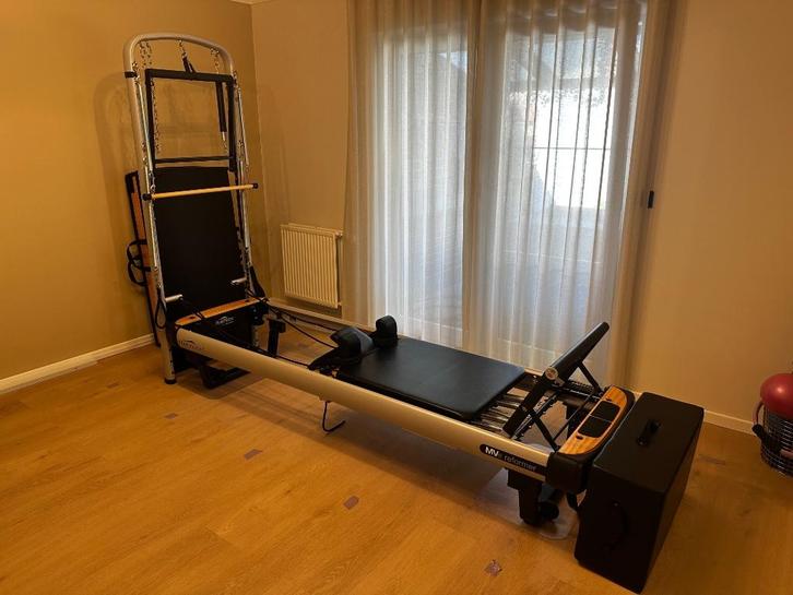 Peak Pilates MVE Reformer + Tower Conversion, Sport en Fitness, Yoga en Pilates, Zo goed als nieuw, Overig, Ophalen