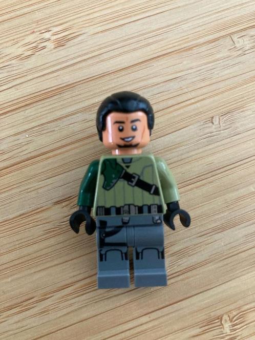 Lego SW0577 : Kanan Jarrus - Cheveux et sourcils noirs, Enfants & Bébés, Jouets | Duplo & Lego, Neuf, Lego, Ensemble complet, Enlèvement ou Envoi