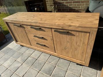 Acacia houten dressoir ( 174cm x 76cm x 46cm ) beschikbaar voor biedingen