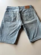 Levis short ( medium ), Ophalen