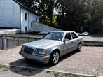 Mercedes w124 300 Turbo Diesel, Auto's, Automaat, Achterwielaandrijving, Zwart, Leder