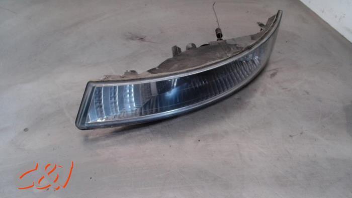 Feu clignotant gauche d'un Renault Trafic, Autos : Pièces & Accessoires, Éclairage, Renault, Utilisé, 3 mois de garantie, Enlèvement ou Envoi