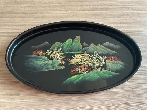Chinese landschapsdecoratie in handgeschilderd gelakt hout, Huis en Inrichting, Woonaccessoires | Dienbladen, Zo goed als nieuw