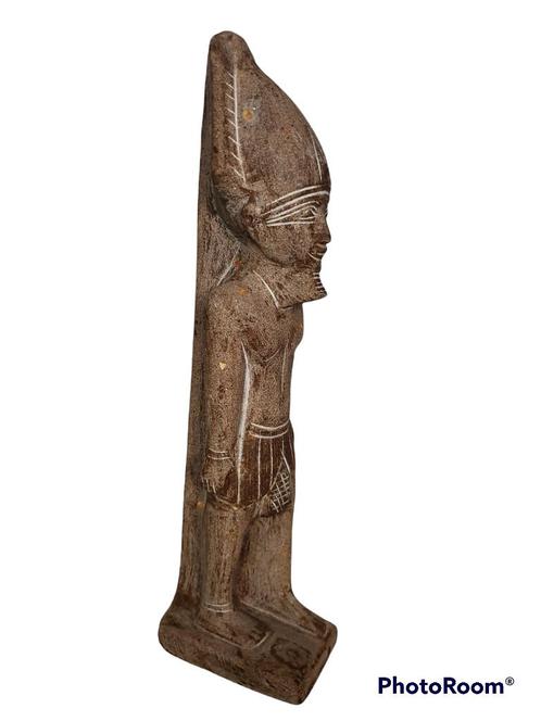 beeld Egypte steen 54 cm 6kg, Collections, Statues & Figurines, Comme neuf, Enlèvement ou Envoi