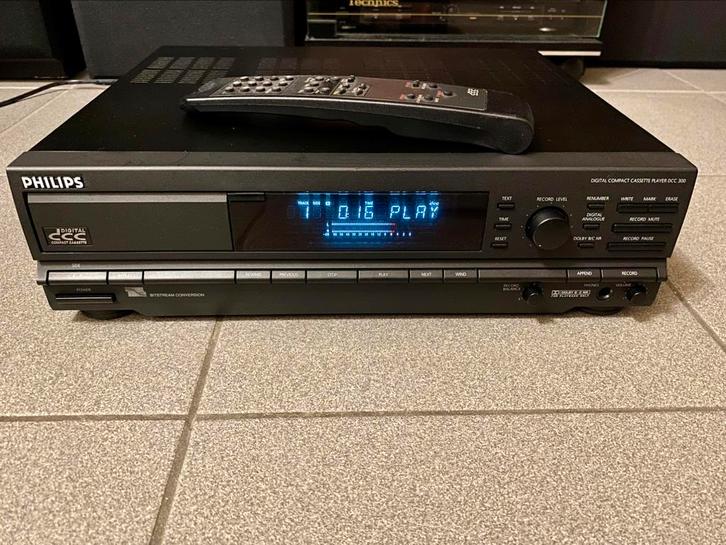 DCC 300 Philps gereviseerd, Audio, Tv en Foto, Cassettedecks, Enkel, Philips, Auto-reverse, Tiptoetsen, Tape counter, Ophalen of Verzenden