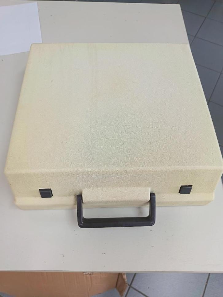 OLYMPIA Traveller draagbare typemachine, Diversen, Typemachines, Gebruikt, Ophalen