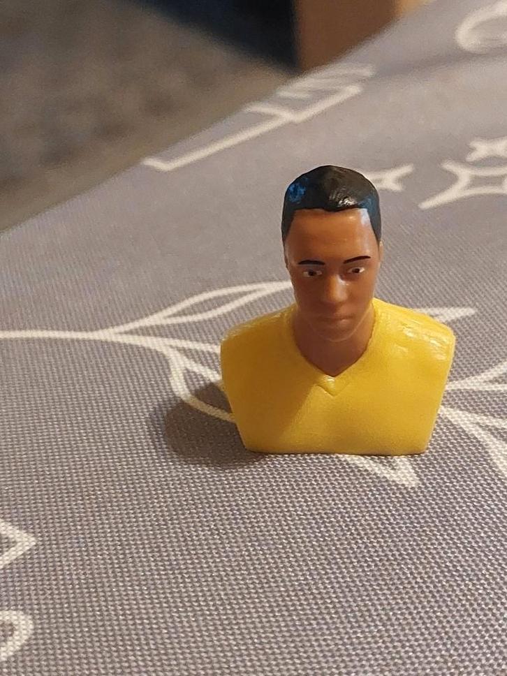 Voetbalfiguurtje / Youri Tielemans / Rode Duivels /Carrefour, Verzamelen, Sportartikelen en Voetbal, Zo goed als nieuw, Beeldje of Poppetje