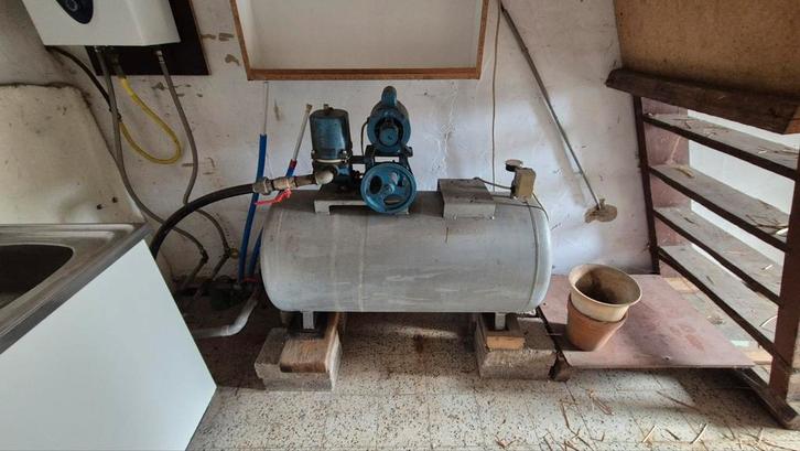 Te koop: Grondwaterpomp met drukvat, Bricolage & Construction, Compresseurs, Enlèvement
