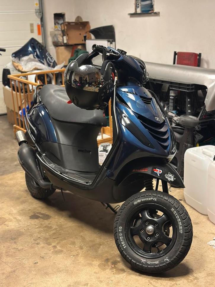 Zip 70cc 2t, Fietsen en Brommers, Scooters | Piaggio, Zo goed als nieuw, Zip, Klasse A (25 km/u), Tweetakt, Ophalen