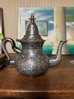 Metalen theekan, Ophalen