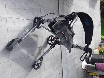 Déambulateur pliable avec dossier, Divers, Enlèvement, Pliable, Utilisé