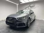 Audi A3 Sportback TFSI *S LINE*LED*1ER PROP*GARANTIE*, Cuir, Argent ou Gris, Boîte manuelle, Noir