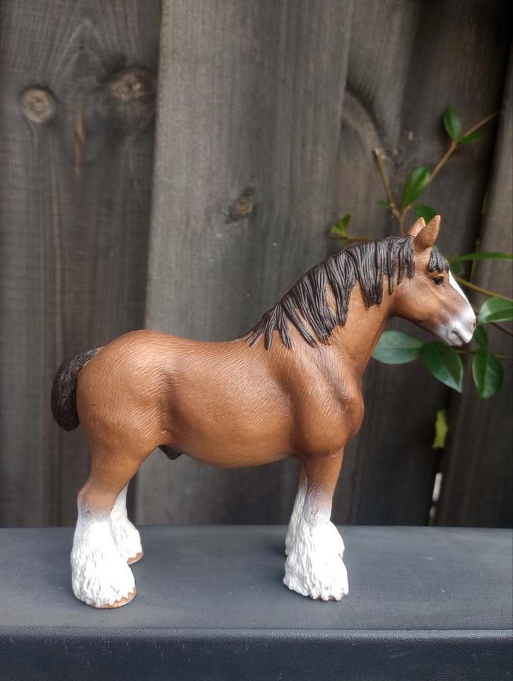 Hongre Schleich Clydesdale 13670, Collections, Collections Animaux, Comme neuf, Statue ou Figurine, Cheval, Enlèvement ou Envoi