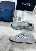 grijze dior b30, Overige kleuren, Nieuw, Ophalen of Verzenden, Sneakers