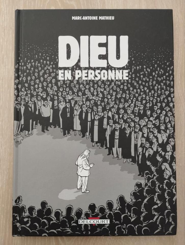 BD Dieu en personne de Marc-Antoine Mathieu (E.O.), Boeken, Stripverhalen, Zo goed als nieuw, Eén stripboek, Ophalen of Verzenden