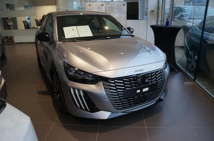 Peugeot 208 Peugeot 208 Facelift Hybrid 145 e-DCS6 GT, Autos, Peugeot, Achat, Air conditionné, Android Auto, Apple Carplay, Bluetooth