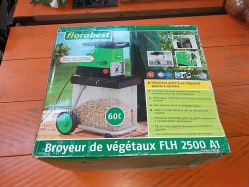 Hakselaar: flora best FLH 2500 A1Hakselaar: flora best FLH 2, Tuin en Terras, Hakselaars, Nieuw, Ophalen