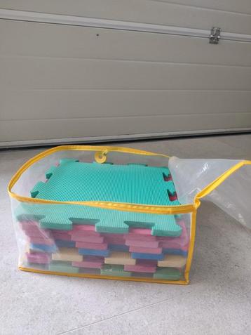 Puzzelmat - 8 tegels  beschikbaar voor biedingen